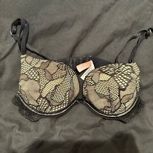 Black and cream lace bra 32A push up bra
